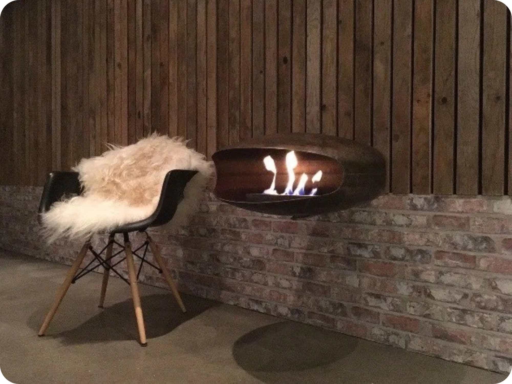 Icon Fires – ścienny kominek na bioetanol