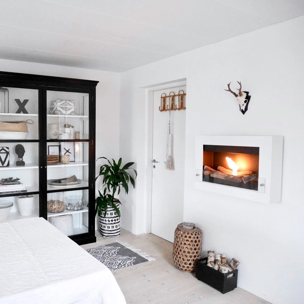 Nebraska hvid væghængt biopejs Nebraska hvid væghængt biopejs