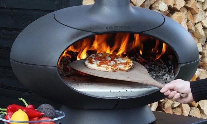 Pizza oven