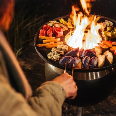 **Grillplatte f&uuml;r den H&ouml;fats Moon 45 rauchfreien Outdoor-Feuerkorb.**