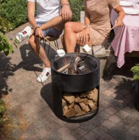 Verplaatsbare vuurton met grill