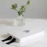 Nordic Flame Blusdeken in Wit Design Box