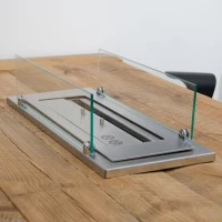 Een frame en glas voor om onze bio322 brander.