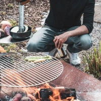 H&ouml;fats TRIPLE Rooster 55 - Verstelbaar Grillrooster voor TRIPLE Vuurkorf

