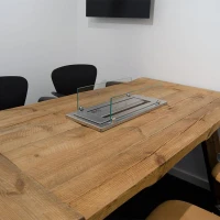 Een frame en glas voor om onze bio317 brander