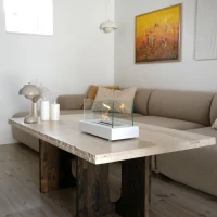 Kleine tafel biohaard die zowel binnen als buiten kan worden gebruikt, en eenvoudig te verplaatsen is. Brandtijd 1-2 uur.