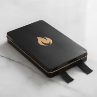 Nordic Flame Blusdeken in Zwart/Goud Doos