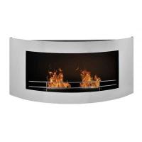 Brede muur-hangende biohaard in staal met een ronde vorm. Brandtijd 2-2,5 uur. Maat: 50 x 80 x 20 cm.