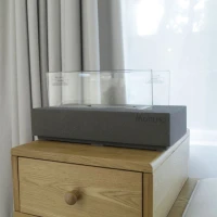 Kira bio-ethanolhaard &ndash; compacte tafelhaard van ruw beton met glasafscherming