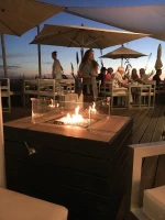 Design terrasverwarmer in tafeldesign voor buiten