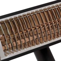 Zwarte vloermodel terrasverwarmer