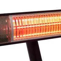 Zwarte vloermodel terrasverwarmer