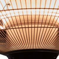 Zwarte verstelbare terrasverwarmer