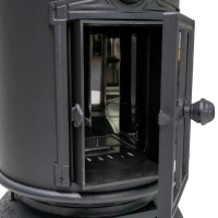 Klassieke vrijstaande bio-ethanolkachel in zwart, met regelbare vlam en milieuvriendelijke bio-ethanolbrandstof.