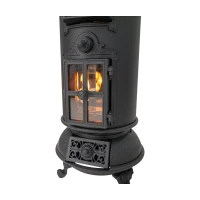 Klassieke vrijstaande bio-ethanolkachel in zwart, met regelbare vlam en milieuvriendelijke bio-ethanolbrandstof.