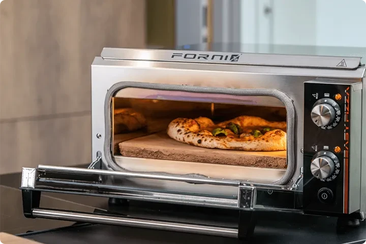 https://static.biopejs-shop.dk/img/82305/2000x2000/electric_pizza_oven_cover_%281%29.webp
